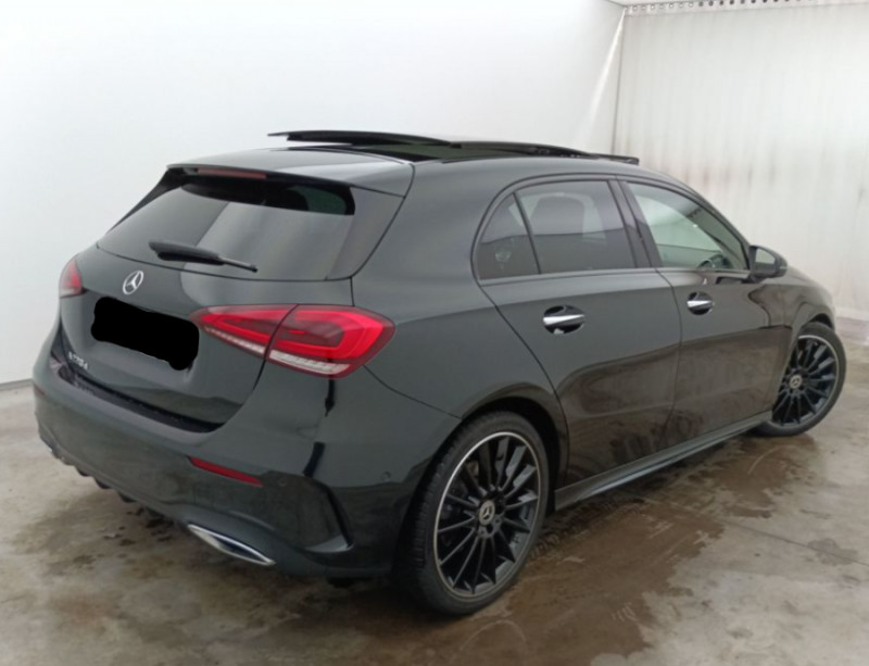 Photo 3 de l'offre de MERCEDES-BENZ CLASSE A IV 220D 150 8G-DCT AMG LINE TOE JA19 à 38490€ chez Mérignac auto