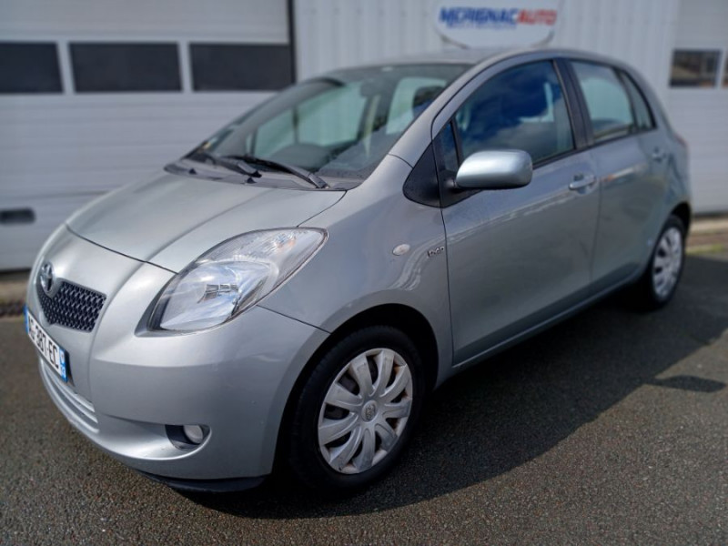 Photo 1 de l'offre de TOYOTA YARIS II 1.4 D-4D 90 5P LUNA PACK 5P CLIM 1ère Main à 7450€ chez Mérignac auto