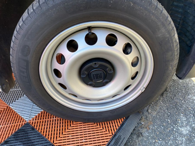 Photo 21 de l'offre de FIAT DOBLO CARGO 1.5 BlueHDi 130 BVM6 CONNECT GPS Camera 1ère Main 17980.H.T. à 17980€ chez Mérignac auto