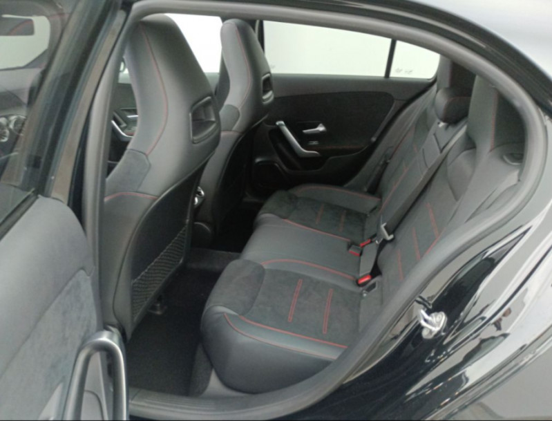 Photo 15 de l'offre de MERCEDES-BENZ CLASSE A IV 220D 150 8G-DCT AMG LINE TOE JA19 à 38490€ chez Mérignac auto