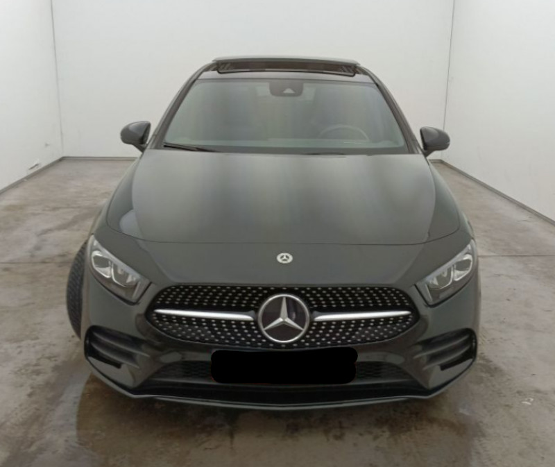 Photo 8 de l'offre de MERCEDES-BENZ CLASSE A IV 220D 150 8G-DCT AMG LINE TOE JA19 à 38490€ chez Mérignac auto