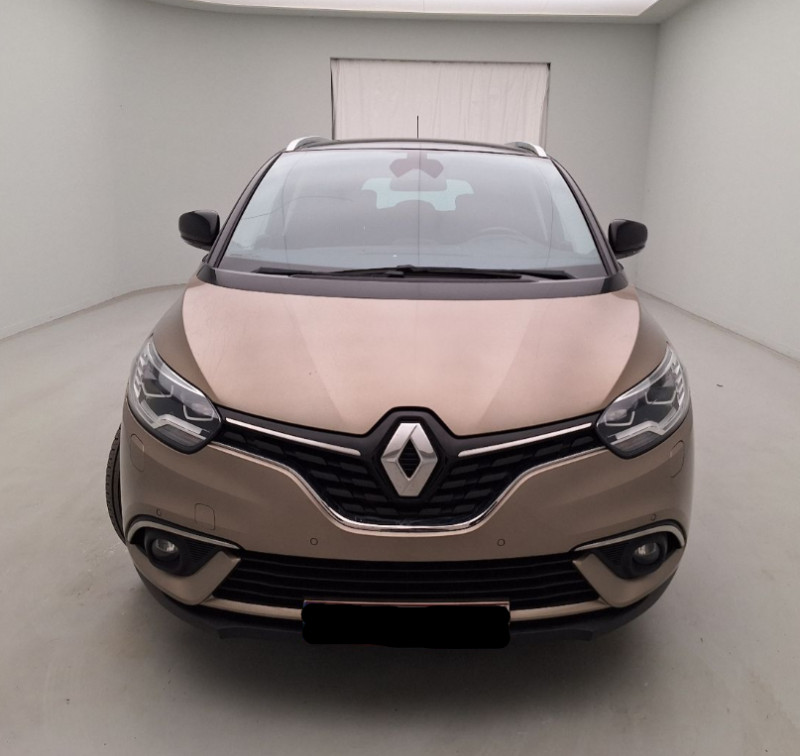Photo 9 de l'offre de RENAULT GRAND SCENIC IV 1.6 DCi 160 BVA BOSE EDITION CUIR Attel. 7PL à 23450€ chez Mérignac auto