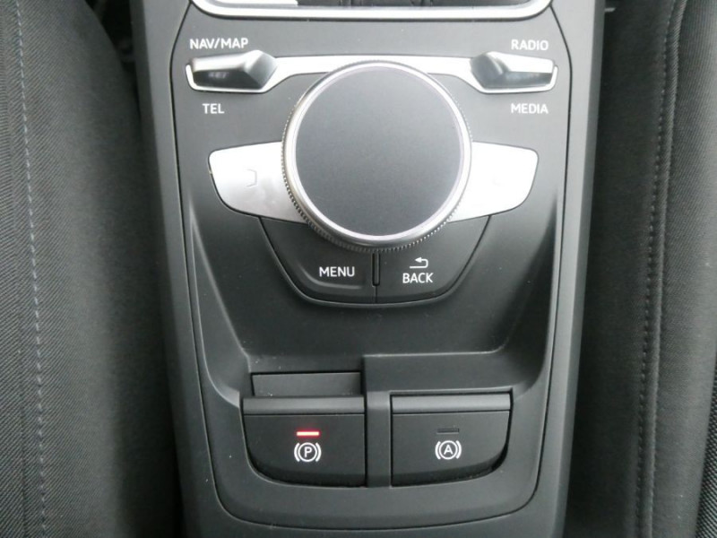 Photo 31 de l'offre de AUDI Q2 New 35 TFSI 150 S Tronic S LINE Ext. GPS Camera Hayon EL. à 31950€ chez Mérignac auto
