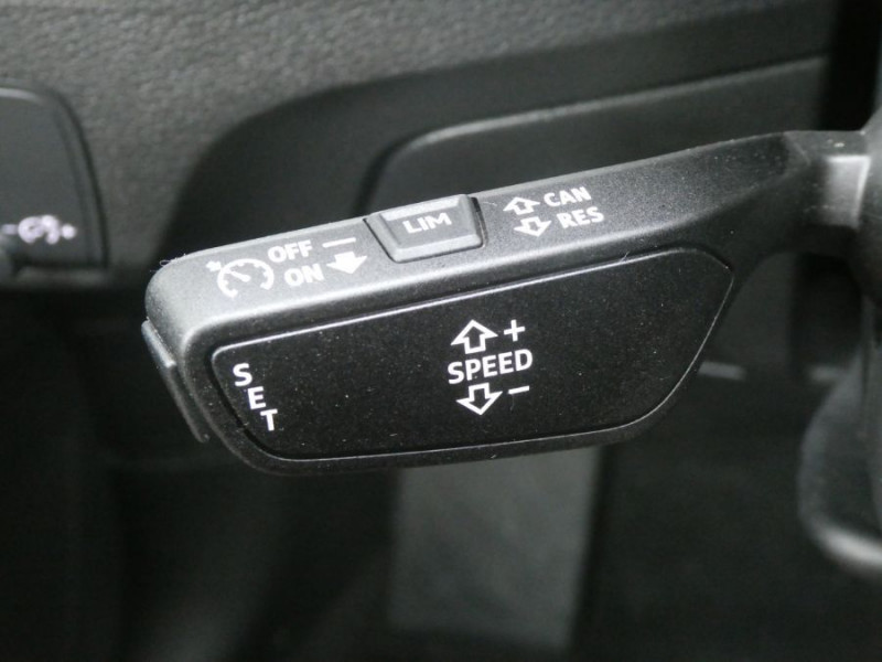 Photo 29 de l'offre de AUDI Q2 New 35 TFSI 150 S Tronic S LINE Ext. GPS Camera Hayon EL. à 31950€ chez Mérignac auto