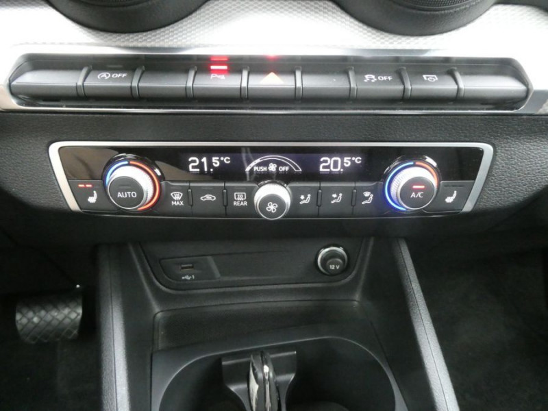 Photo 24 de l'offre de AUDI Q2 New 35 TFSI 150 S Tronic S LINE Ext. GPS Camera Hayon EL. à 31950€ chez Mérignac auto