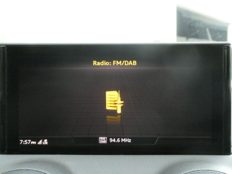 Photo 20 de l'offre de AUDI Q2 New 35 TFSI 150 S Tronic S LINE Ext. GPS Camera Hayon EL. à 31950€ chez Mérignac auto