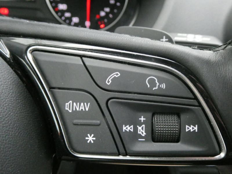 Photo 26 de l'offre de AUDI Q2 New 35 TFSI 150 S Tronic S LINE Ext. GPS Camera Hayon EL. à 31950€ chez Mérignac auto