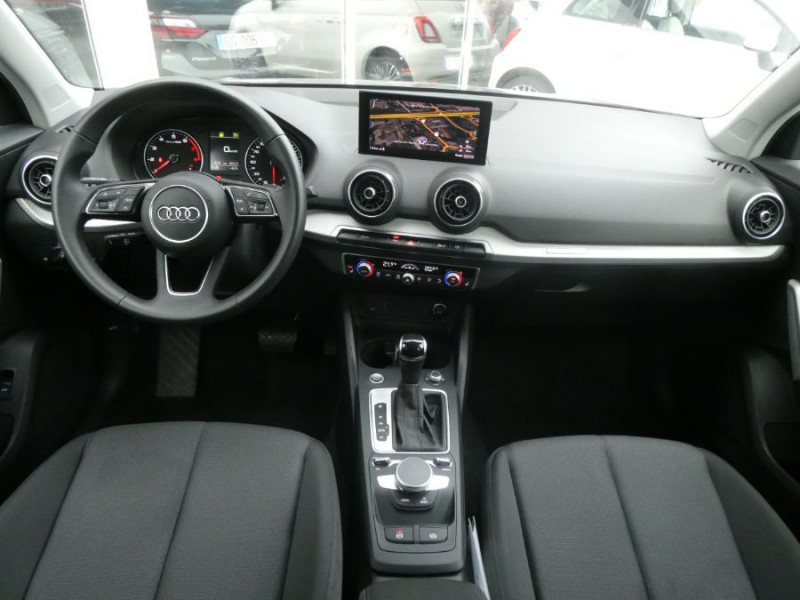 Photo 15 de l'offre de AUDI Q2 New 35 TFSI 150 S Tronic S LINE Ext. GPS Camera Hayon EL. à 31950€ chez Mérignac auto
