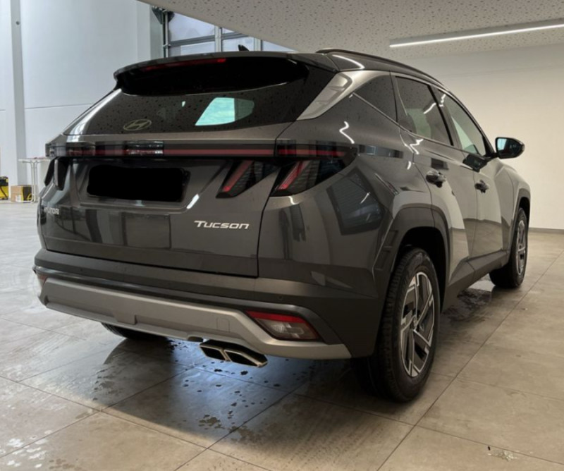 Photo 3 de l'offre de HYUNDAI TUCSON IV (2) 1.6 T-GDI 215 HYBRID BVA6 2WD STYLE PACK CREATIVE à 34950€ chez Mérignac auto