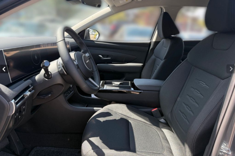 Photo 5 de l'offre de HYUNDAI TUCSON IV (2) 1.6 T-GDI 215 HYBRID BVA6 2WD STYLE PACK CREATIVE à 34950€ chez Mérignac auto