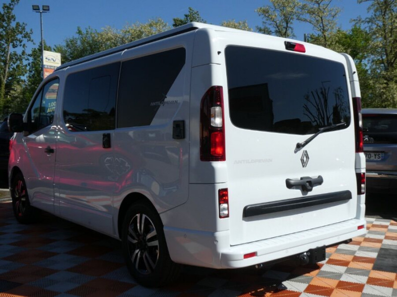 Photo 15 de l'offre de RENAULT TRAFIC VAN ANTILOPE VAN Aménagé FLEX5 2.0 DCi 150 BVM6 L1 GD CFT à 62450€ chez Mérignac auto
