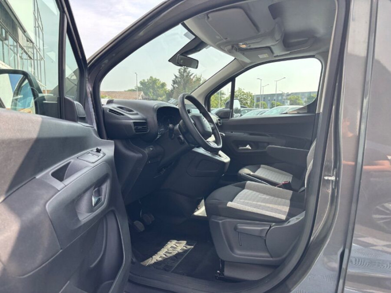 Photo 10 de l'offre de CITROEN BERLINGO 1.5 BlueHDi 100 BVM6 FEEL à 21450€ chez Mérignac auto