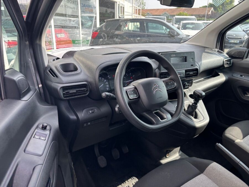 Photo 12 de l'offre de CITROEN BERLINGO 1.5 BlueHDi 100 BVM6 FEEL à 21450€ chez Mérignac auto