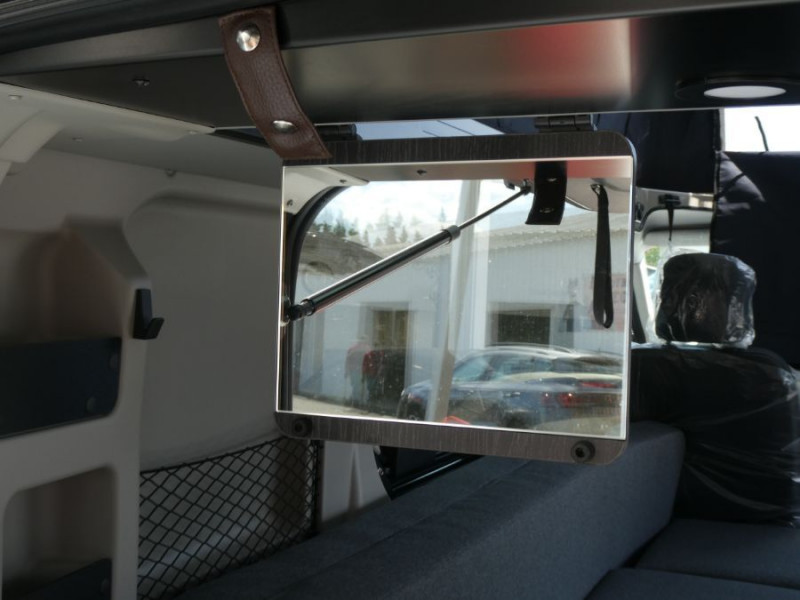 Photo 17 de l'offre de RENAULT TRAFIC VAN ANTILOPE VAN Aménagé FLEX PLUS 2.0 DCi 130 BVM6 L1 à 53400€ chez Mérignac auto