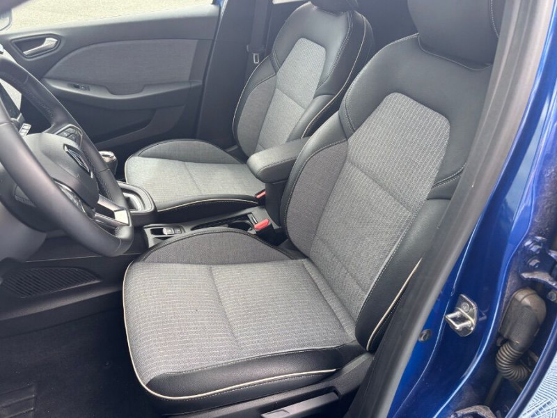 Photo 5 de l'offre de RENAULT CLIO V 0.9 TCe 90 BVM6 TECHNO GPS Cam360° JA16 à 18950€ chez Mérignac auto