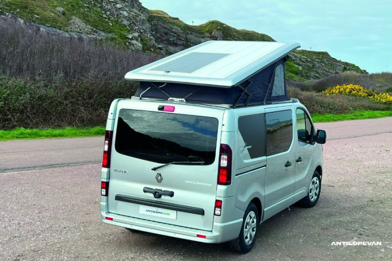 Photo 45 de l'offre de RENAULT TRAFIC VAN ANTILOPE VAN Aménagé FLEX PLUS 2.0 DCi 130 BVM6 L1 JA16 Attel+Pte Vélo DISPO à 53400€ chez Mérignac auto