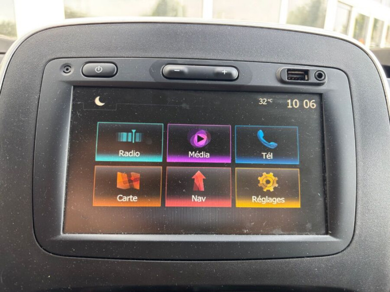 Photo 25 de l'offre de FIAT TALENTO 2.0 TwinTurbo 145 BVM6 Diesel Ecojet L2H1 1,2t Attel. Options 22450.H.T. à 22450€ chez Mérignac auto