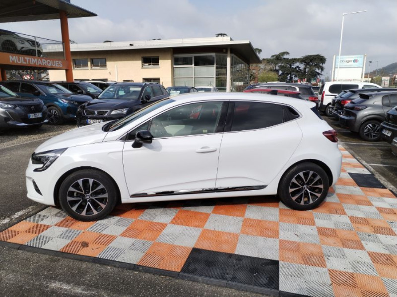 Photo 2 de l'offre de RENAULT CLIO V 1.3 TCe 140 BVM6 TECHNO GPS Camera VT Arr. à 18950€ chez Mérignac auto