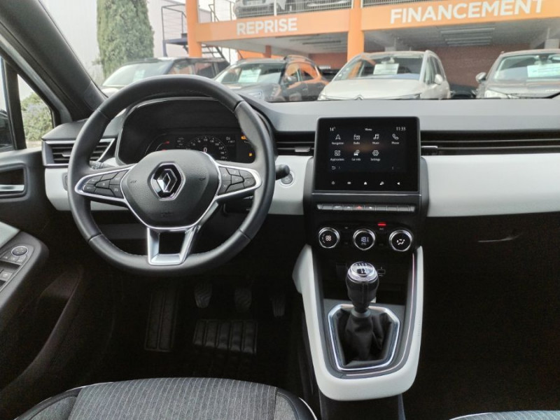 Photo 4 de l'offre de RENAULT CLIO V 1.3 TCe 140 BVM6 TECHNO GPS Camera VT Arr. à 18950€ chez Mérignac auto