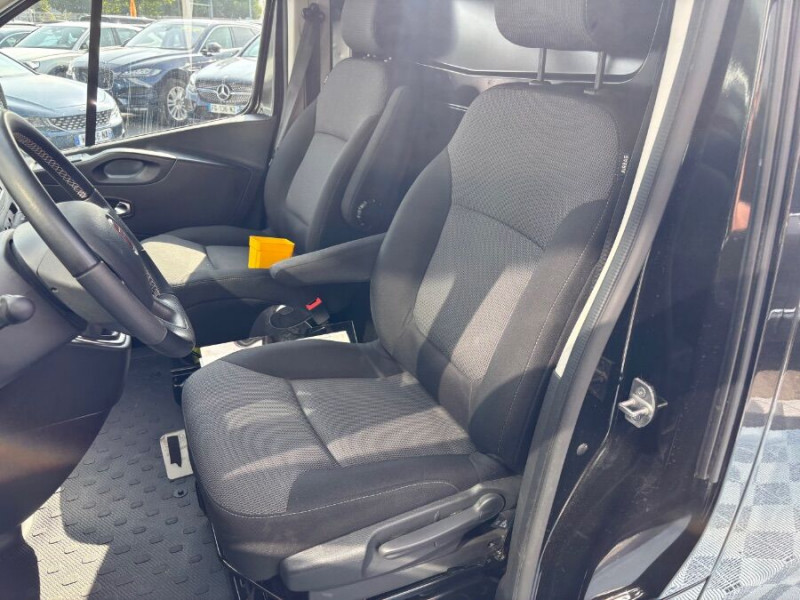Photo 5 de l'offre de FIAT TALENTO 2.0 TwinTurbo 145 BVM6 Diesel Ecojet L2H1 1,2t Attel. Options 22450.H.T. à 22450€ chez Mérignac auto