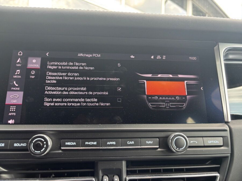 Photo 24 de l'offre de PORSCHE MACAN II 3.0 V6 S 354 PDK TOE PDLS SEM JA19 1ère Main à 57900€ chez Mérignac auto