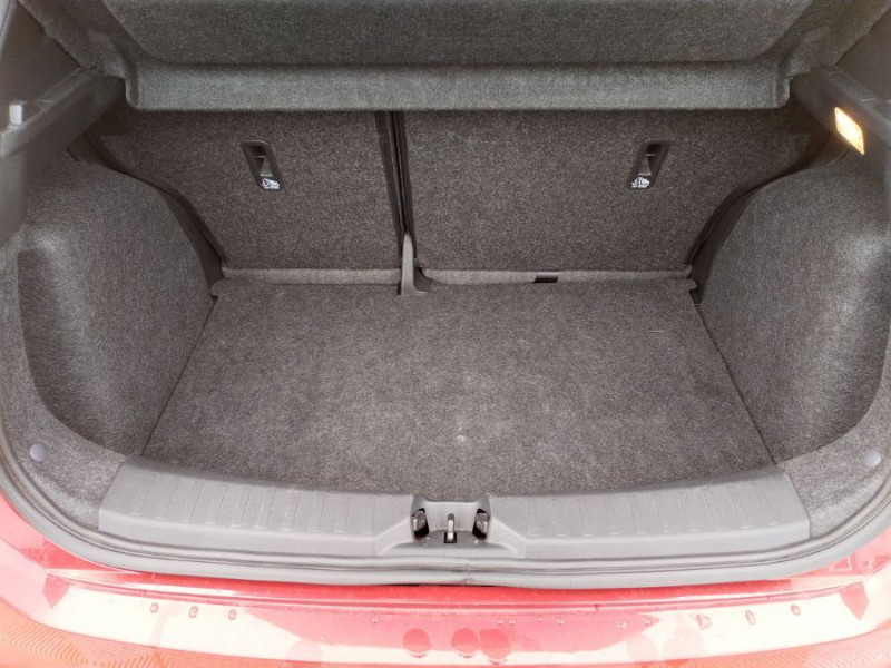 Photo 11 de l'offre de NISSAN MICRA V 0.9 IG-T 92 Ph.2 TEKNA BOSE Camera 360° CarPlay à 15480€ chez Mérignac auto