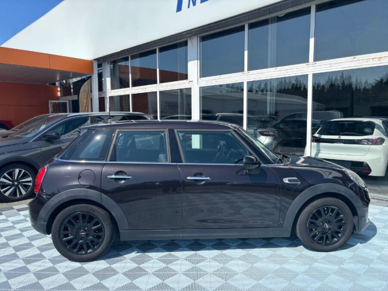 Photo 9 de l'offre de MINI MINI III ONE 75 BVM6 5P Bluetooth Radar JA16 Black à 11950€ chez Mérignac auto