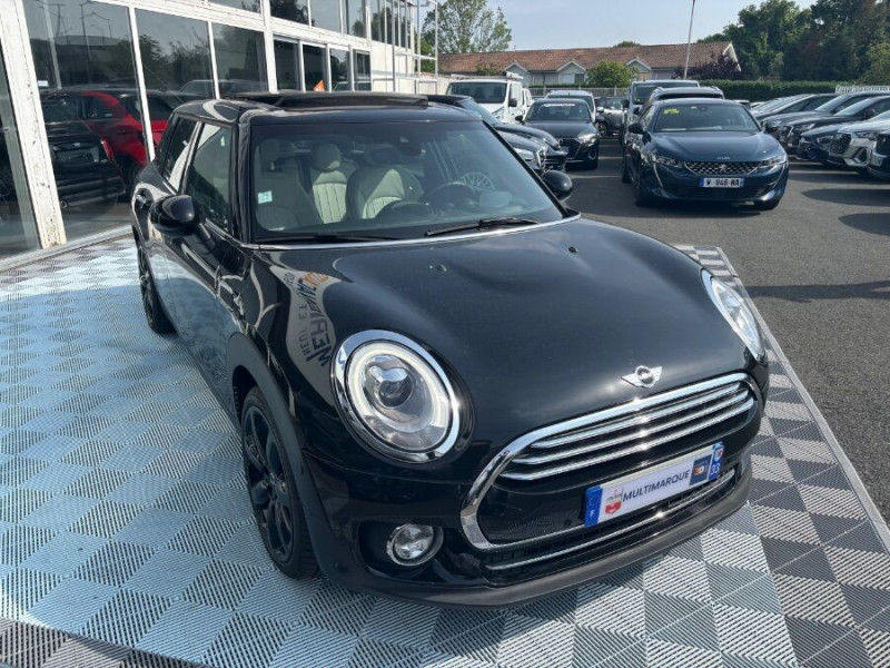 Photo 2 de l'offre de MINI CLUBMAN III 2.0 COOPER D 150 BVM6 CUIR TOIT Ouvrant Camera HUD JA18 à 20450€ chez Mérignac auto