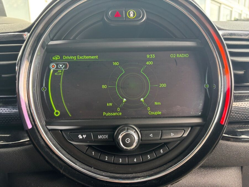 Photo 21 de l'offre de MINI CLUBMAN III 2.0 COOPER D 150 BVM6 CUIR TOIT Ouvrant Camera HUD JA18 à 20450€ chez Mérignac auto