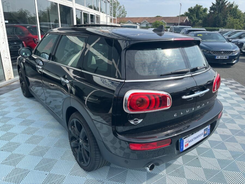 Photo 10 de l'offre de MINI CLUBMAN III 2.0 COOPER D 150 BVM6 CUIR TOIT Ouvrant Camera HUD JA18 à 20450€ chez Mérignac auto