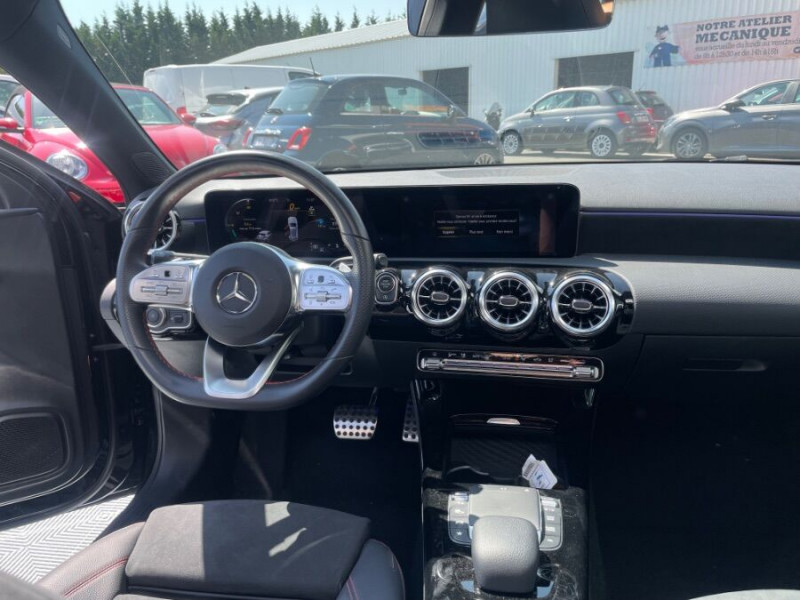 Photo 11 de l'offre de MERCEDES-BENZ CLASSE A IV 220D 190 8G-DCT AMG LINE TOE JA19 Key Less SC à 38490€ chez Mérignac auto