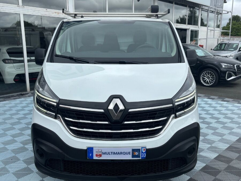 Photo 8 de l'offre de RENAULT TRAFIC FOURGON III 1.6 DCi 120 BV6 L2H1 2T9 1200 CONFORT Galerie 20950.H.T à 20950€ chez Mérignac auto