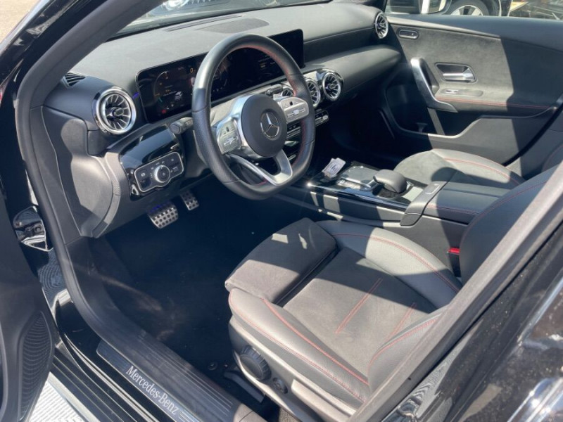 Photo 12 de l'offre de MERCEDES-BENZ CLASSE A IV 220D 190 8G-DCT AMG LINE TOE JA19 Key Less SC à 38490€ chez Mérignac auto
