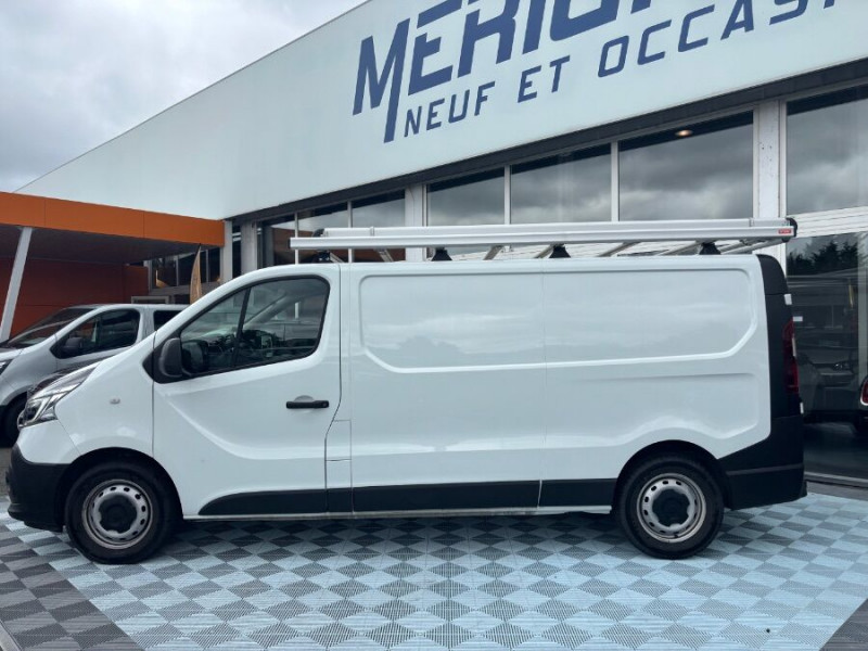 Photo 13 de l'offre de RENAULT TRAFIC FOURGON III 1.6 DCi 120 BV6 L2H1 2T9 1200 CONFORT Galerie 20950.H.T à 20950€ chez Mérignac auto
