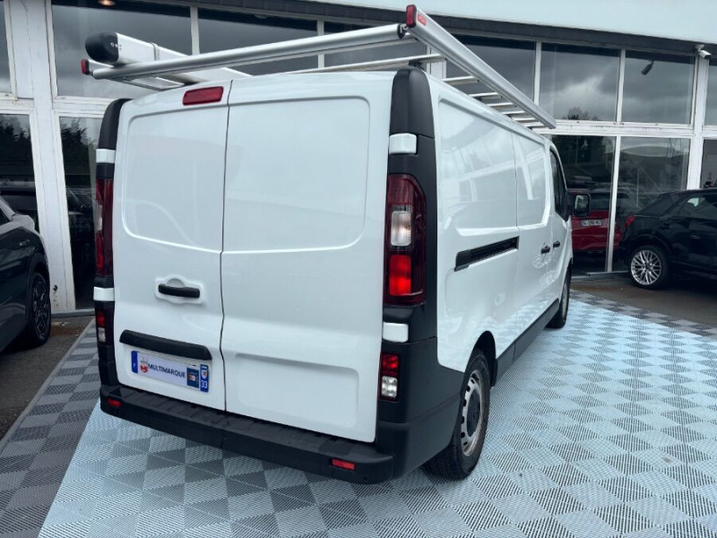 Photo 2 de l'offre de RENAULT TRAFIC FOURGON III 1.6 DCi 120 BV6 L2H1 2T9 1200 CONFORT Galerie 20950.H.T à 20950€ chez Mérignac auto