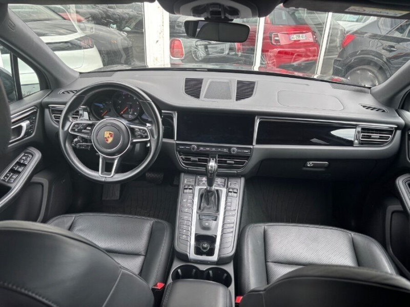 Photo 16 de l'offre de PORSCHE MACAN II 2.0 245 PDK TOE JA21 PDLS Bose SEM 4SC CarPlay à 56900€ chez Mérignac auto