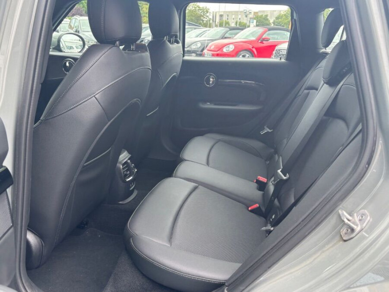 Photo 16 de l'offre de MINI CLUBMAN III ONE 102 BVM6 CANONBURY TOE GPS Camera à 21450€ chez Mérignac auto