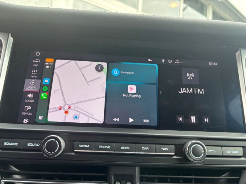 Photo 8 de l'offre de PORSCHE MACAN II 2.0 245 PDK TOE JA21 PDLS Bose SEM 4SC CarPlay à 56900€ chez Mérignac auto