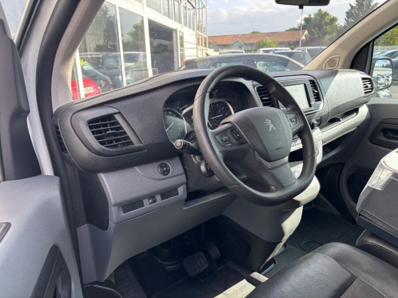 Photo 13 de l'offre de PEUGEOT EXPERT FOURGON 2.0 BlueHDi 180 EAT8 LONG L3 PREMIUM GPS 2Pte.Lat. Attel. 24950.H.T... à 24950€ chez Mérignac auto