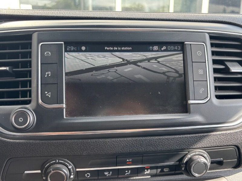 Photo 6 de l'offre de PEUGEOT EXPERT FOURGON 2.0 BlueHDi 180 EAT8 LONG L3 PREMIUM GPS 2Pte.Lat. Attel. 24950.H.T... à 24950€ chez Mérignac auto