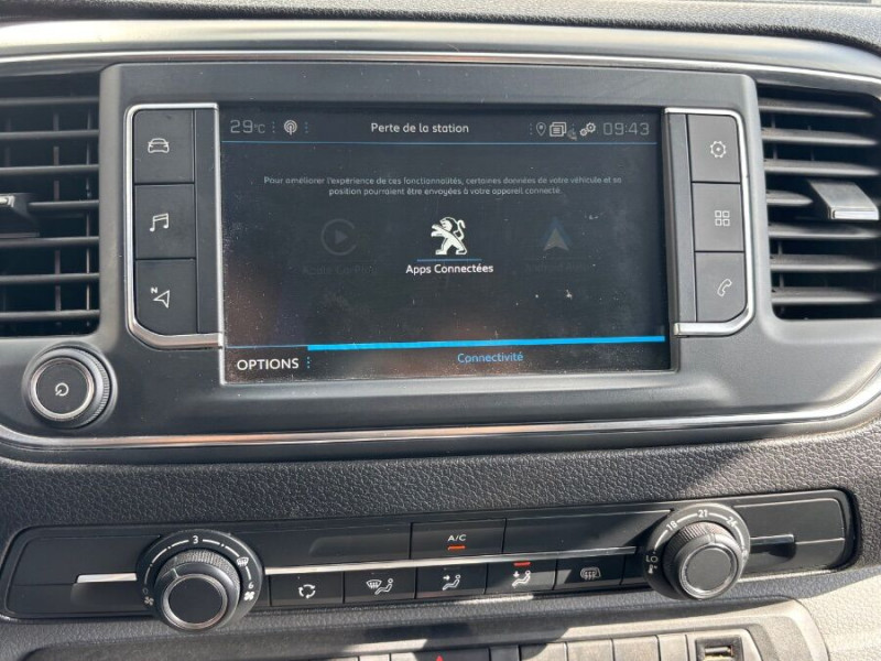 Photo 26 de l'offre de PEUGEOT EXPERT FOURGON 2.0 BlueHDi 180 EAT8 LONG L3 PREMIUM GPS 2Pte.Lat. Attel. 24950.H.T... à 24950€ chez Mérignac auto
