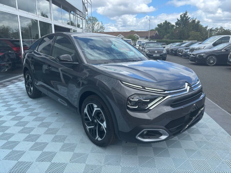 Photo 2 de l'offre de CITROEN C4 1.5 BlueHDi 130 EAT8 MAX Camera ADML JA18 à 26450€ chez Mérignac auto