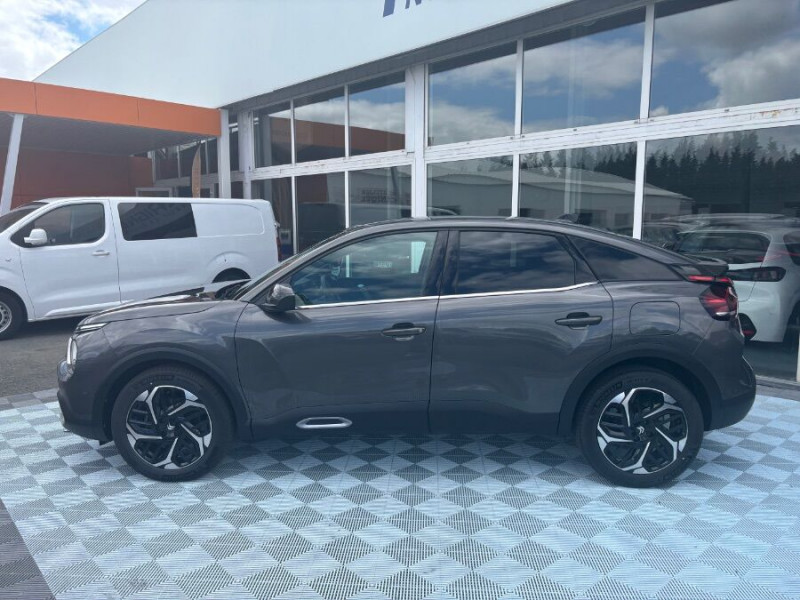 Photo 12 de l'offre de CITROEN C4 1.5 BlueHDi 130 EAT8 MAX Camera ADML JA18 à 26450€ chez Mérignac auto