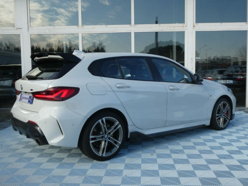 Photo 12 de l'offre de BMW SERIE 1 M135i 306cv XDRIVE M SPORT Pack Ext. M Echapp. Titane Française à 39950€ chez Mérignac auto