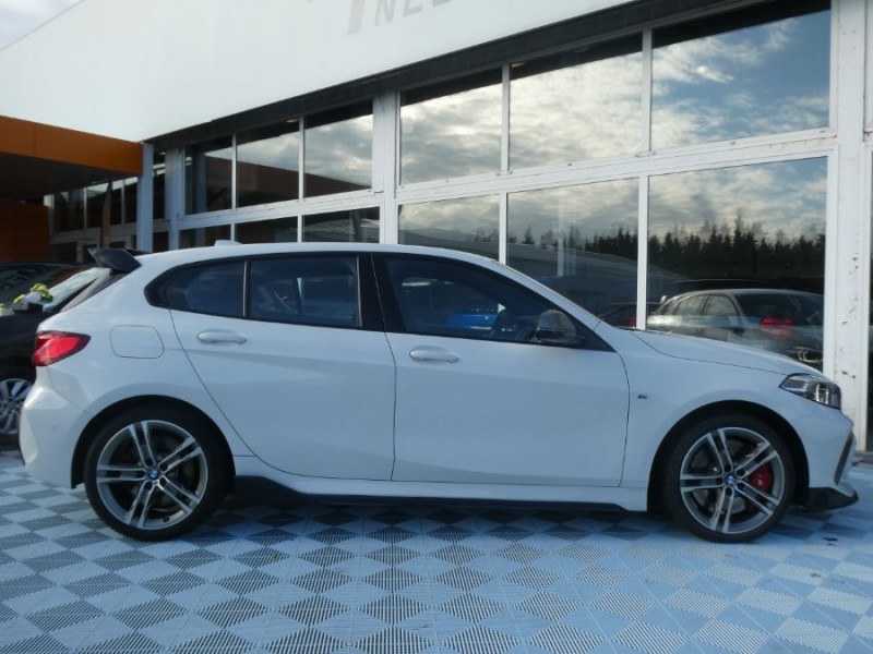 Photo 14 de l'offre de BMW SERIE 1 M135i 306cv XDRIVE M SPORT Pack Ext. M Echapp. Titane Française à 39950€ chez Mérignac auto