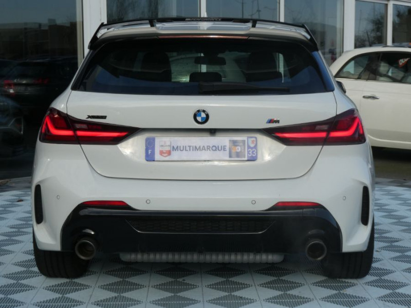 Photo 11 de l'offre de BMW SERIE 1 M135i 306cv XDRIVE M SPORT Pack Ext. M Echapp. Titane Française à 39950€ chez Mérignac auto