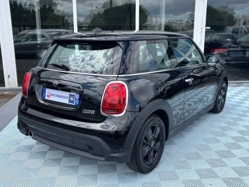 Photo 3 de l'offre de MINI MINI III (F56) NEW 1.5i 136 BVA7 COOPER GPS LED CarPlay Jantes Black à 22950€ chez Mérignac auto