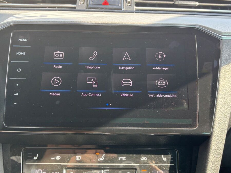 Photo 17 de l'offre de VOLKSWAGEN PASSAT SW VIII 1.4 TSI 218 HYBRID Rechargeable GTE TOE JA18 Hayon EL. Attel à 26490€ chez Mérignac auto