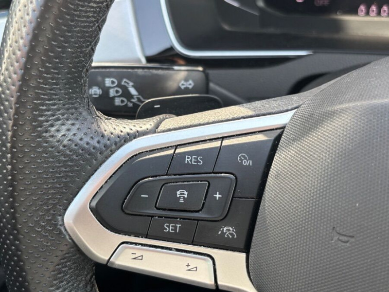 Photo 38 de l'offre de VOLKSWAGEN PASSAT SW VIII 1.4 TSI 218 HYBRID Rechargeable GTE TOE JA18 Hayon EL. Attel à 26490€ chez Mérignac auto