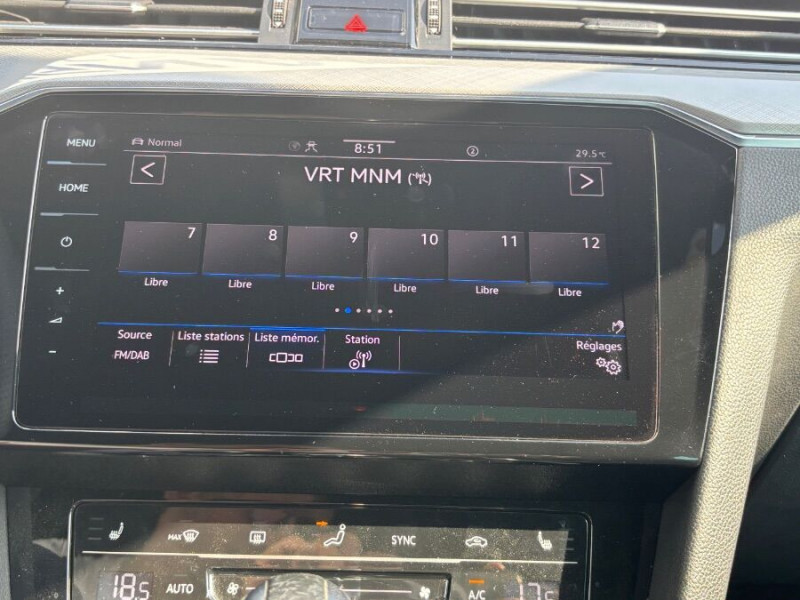 Photo 18 de l'offre de VOLKSWAGEN PASSAT SW VIII 1.4 TSI 218 HYBRID Rechargeable GTE TOE JA18 Hayon EL. Attel à 26490€ chez Mérignac auto
